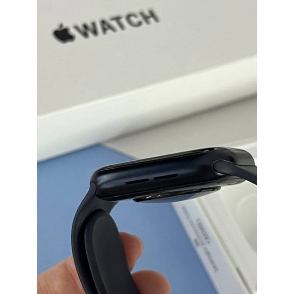 Apple Watch SE (2-го поколения) 44mm Midnight