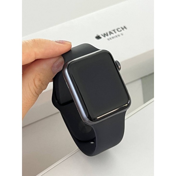 Apple Watch Series 3 42mm Space Gray