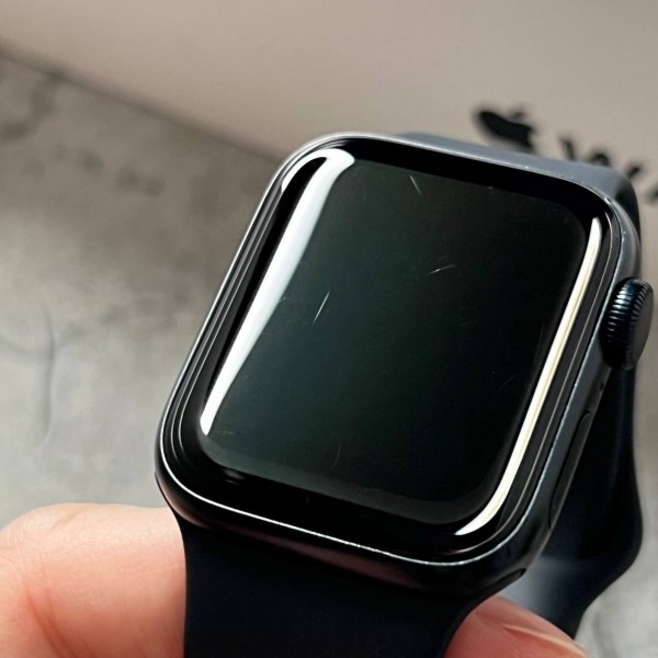 Apple Watch SE (2-го поколения) 40mm Midnight