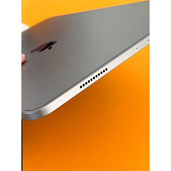Apple iPad Pro 12,9 (5-го поколения) M1 (2021) 128gb WiFi Space Gray