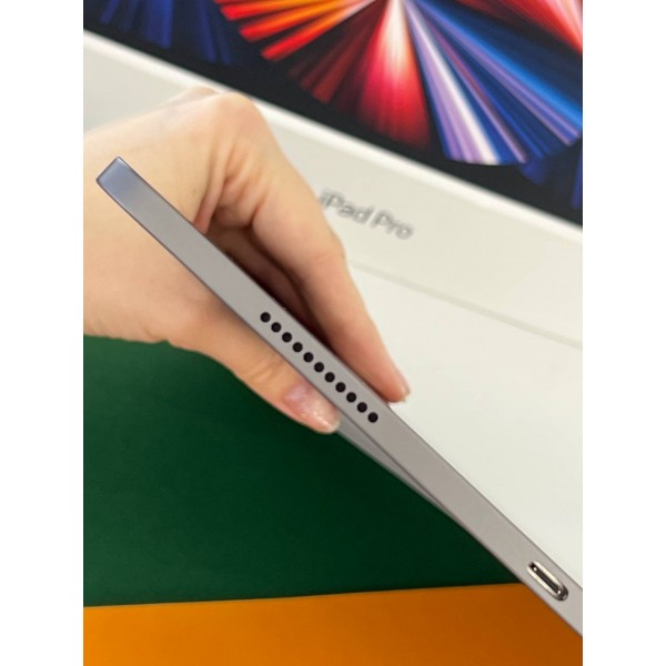 Apple iPad Pro 12,9 (5-го поколения) M1 (2021) 128gb WiFi Space Gray