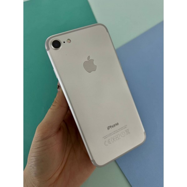 Apple iPhone 7 128gb Silver