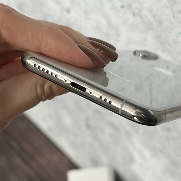 Apple iPhone Xs 64gb Silver