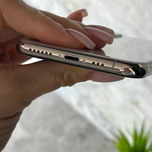 Apple iPhone Xs 64gb Silver
