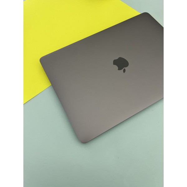 Apple Macbook Air 13" (2020) 8Gb 256Gb Space Gray