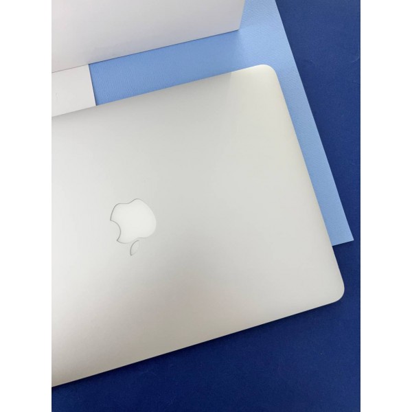 Apple Macbook Air 13" (2017) i5 128Gb