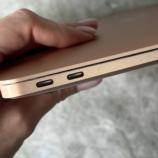 Apple MacBook Air 13 (2020) M1 8Gb/256Gb Gold (Новый)