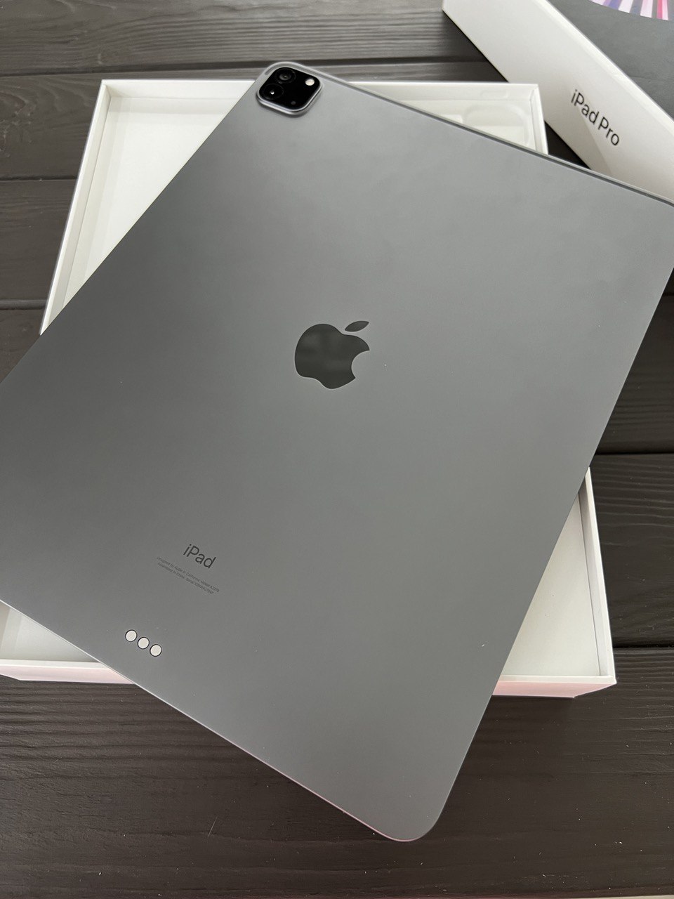 Apple iPad Pro 12,9 (5-го поколения) 128gb WiFi Space Gray в Тюмени