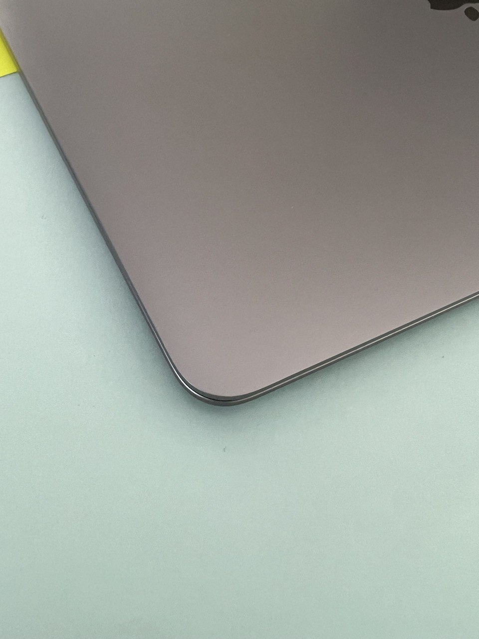 Apple Macbook Air 13" (2020) 8Gb 256Gb Space Gray